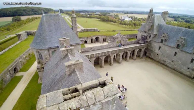 Bâtiment inspection toiture drone